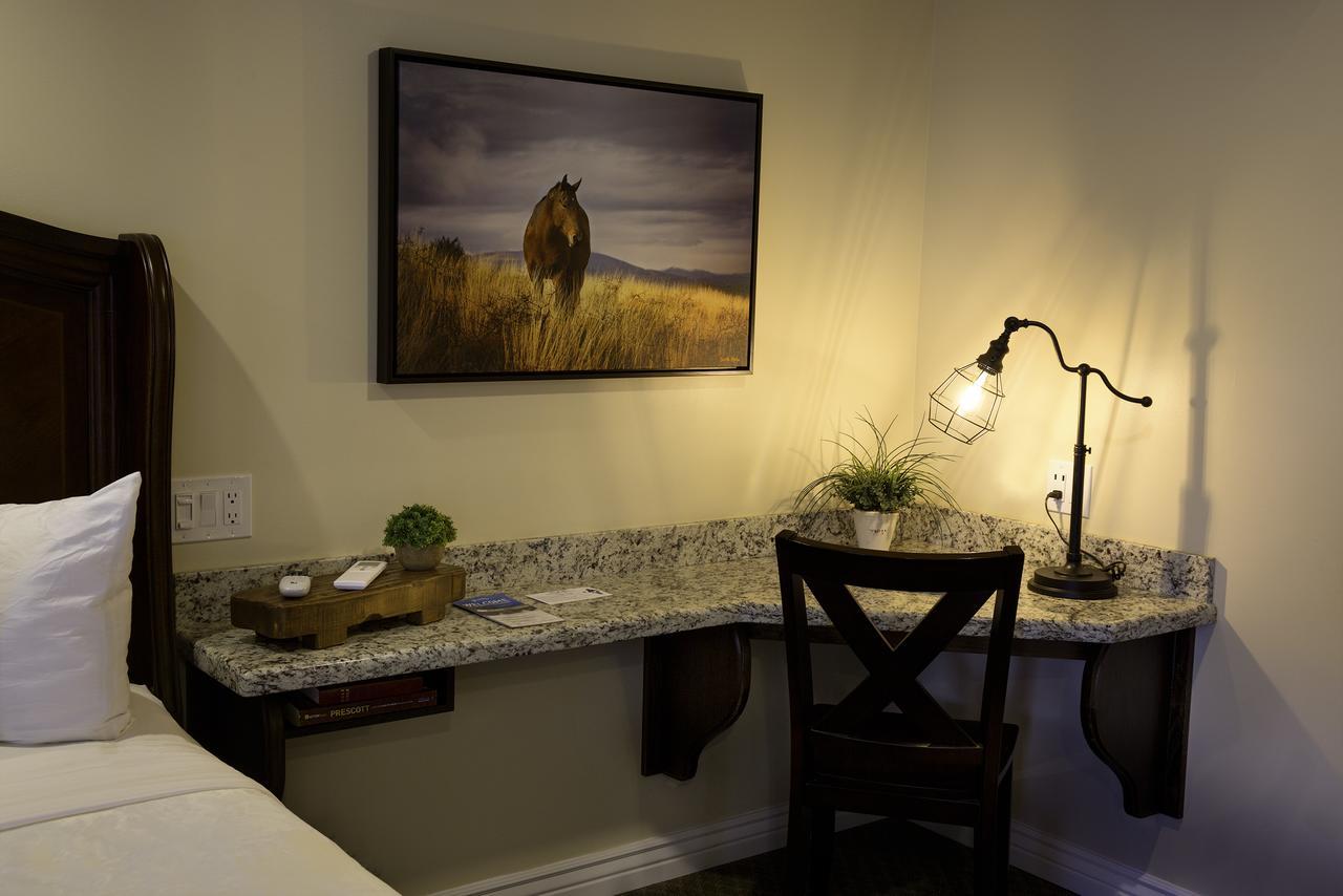 Primrose Inn & Suites Chino Valley Extérieur photo