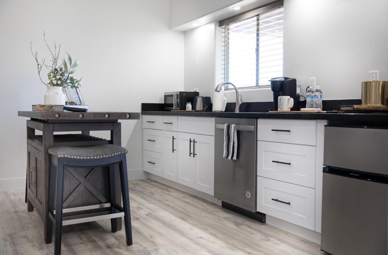 Primrose Inn & Suites Chino Valley Extérieur photo